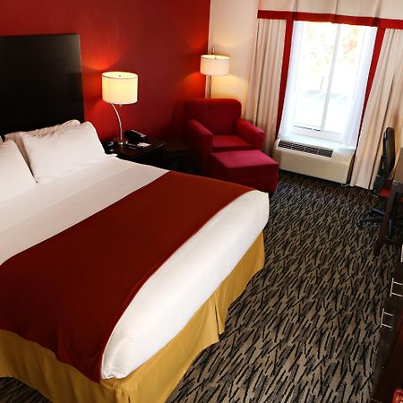 Holiday Inn Express Hotel & Suites - Sumter By Ihg Экстерьер фото