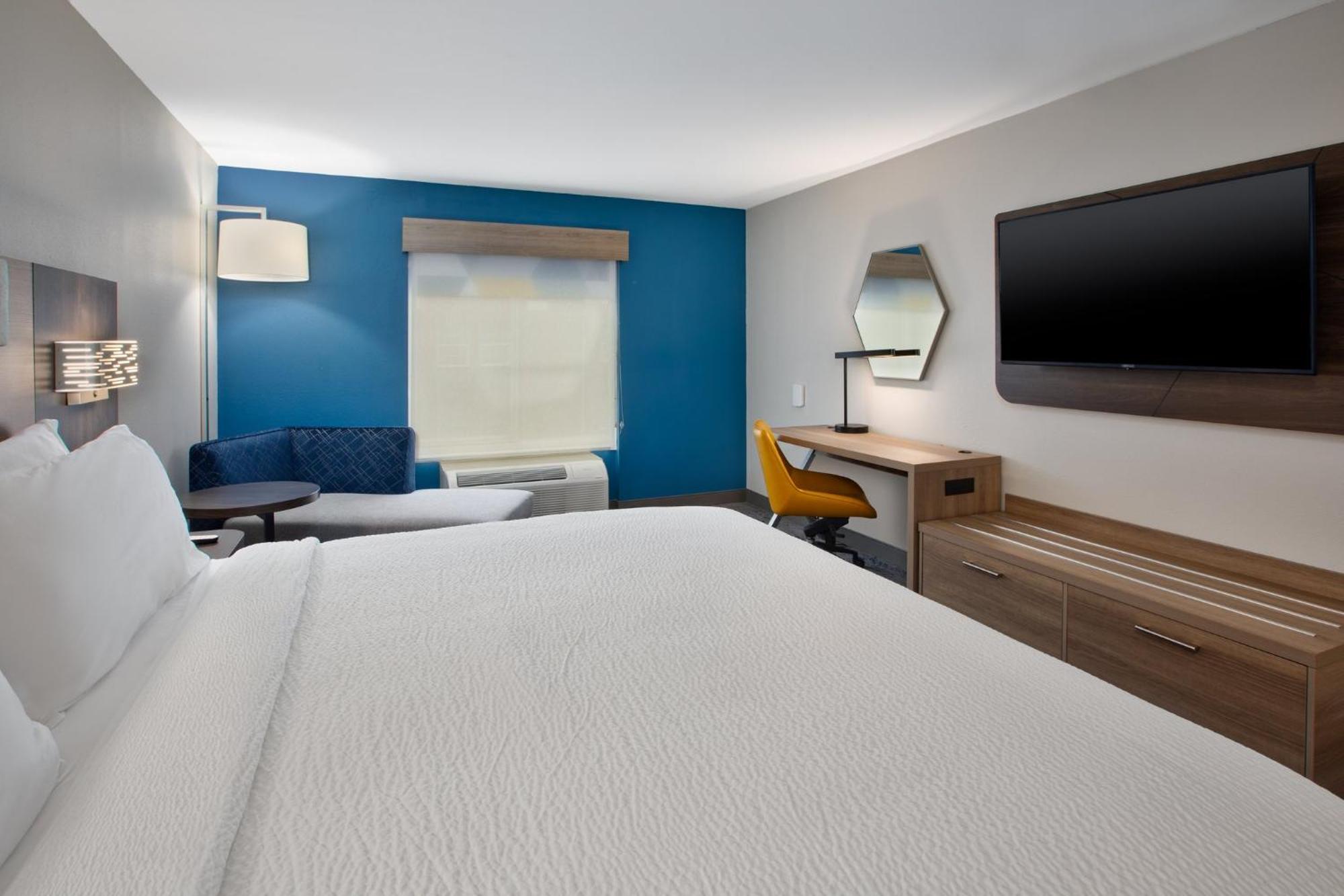 Holiday Inn Express Hotel & Suites - Sumter By Ihg Экстерьер фото