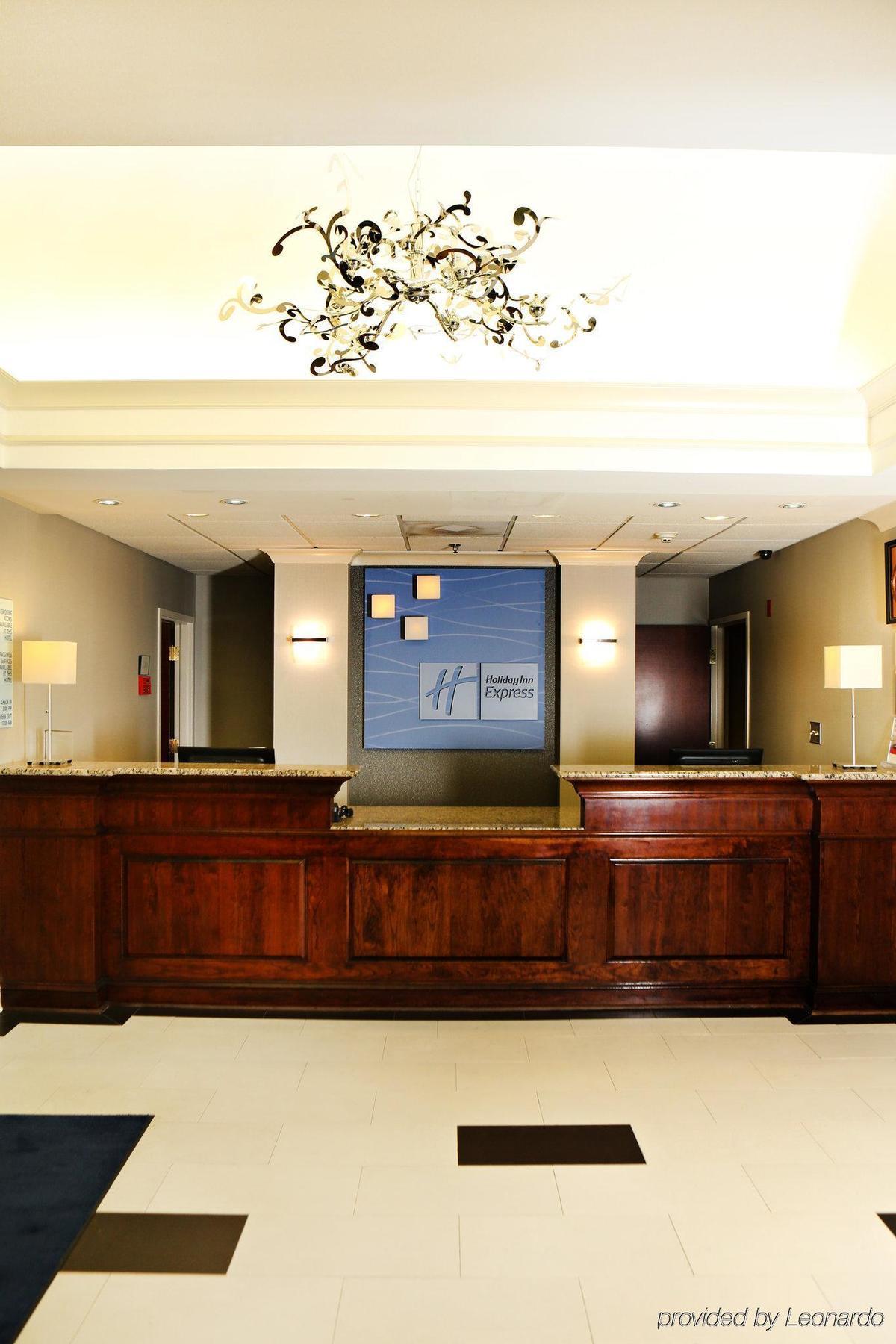 Holiday Inn Express Hotel & Suites - Sumter By Ihg Экстерьер фото
